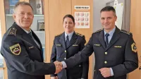 Z leve: dolgoletnI načelnik Marjan Pelko, direktorica koprske 
policijske uprave Alenka Korošec Peruzin in novi načelnik PP 
Kozina Gorazd Nemanič.