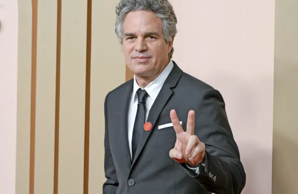 Oskarjevec Mark Ruffalo je izrazil podporo kampanji, ki jo 
koordinira slovenski Inštitut 8. marec.