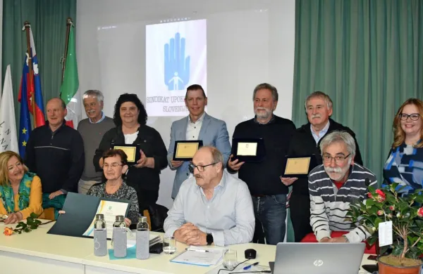 Ob jubileju Obalnega sindikata upokojencev KS '90 so podelili tudi 
več priznanj.