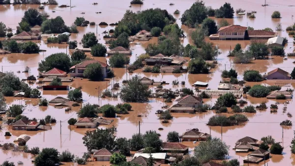 Poplave v Grčiji septembra lani. 