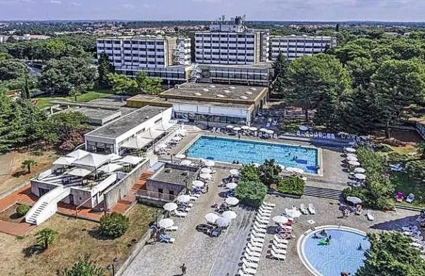 Hotel Pical je bil včasih eden najboljših hotelov na Jadranu.