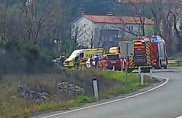 Nesreča na cesti Izola - Jagodje
