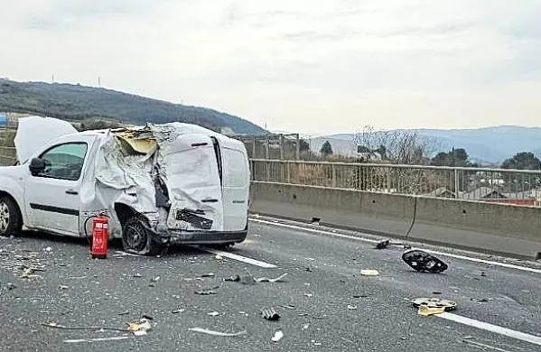 Bivje: s tovornjakom v kombi