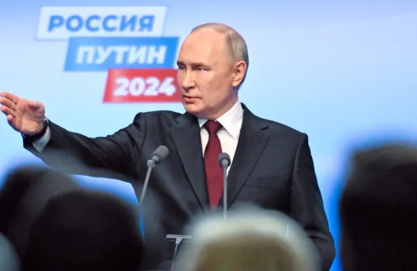 Vladimir Putin je na predsedniških volitvah osvojil 87 odstotkov 
glasov