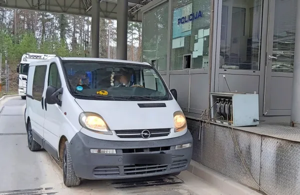 Minuli vikend so na meji s Hrvaško policisti ustavili 39 pretežkih 
vozil, večinoma romunskih kombijev.