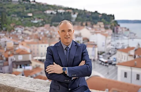 Daniel Lovšin iz nepremičninske agencije Casabela pravi, da je petina nepremičnin v Piranu  naložbenih.