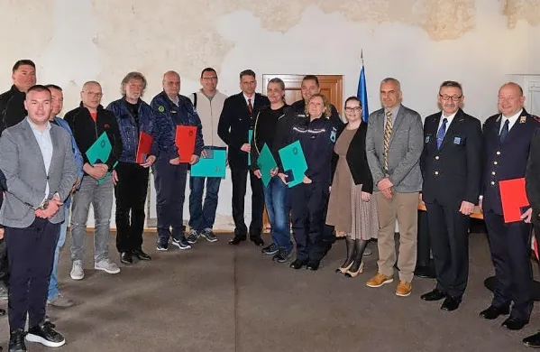 V Izoli podelili priznanja požrtvovalnim re&scaron;evalcem