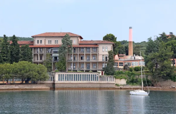 Svet zavoda Ortopedske bolnišnice Valdoltra je v torek sprejel 
finančni načrt za leto 2024