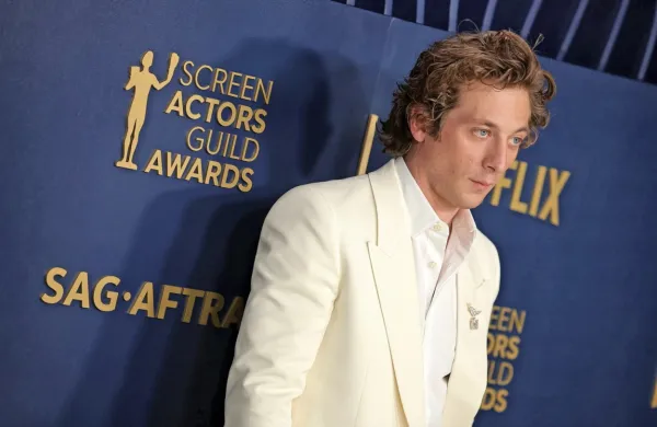 Jeremy Allen White
