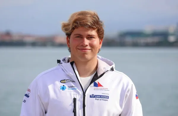 Toni Vodišek