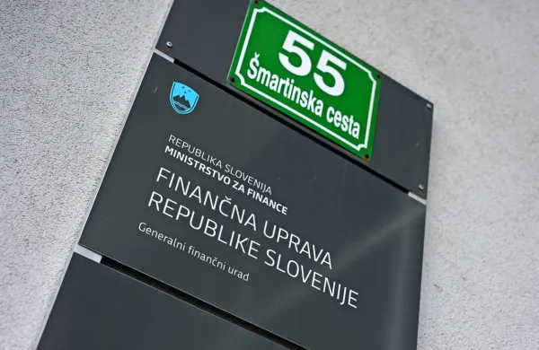 Furs izdal prvi sveženj izračunov dohodnine za lani