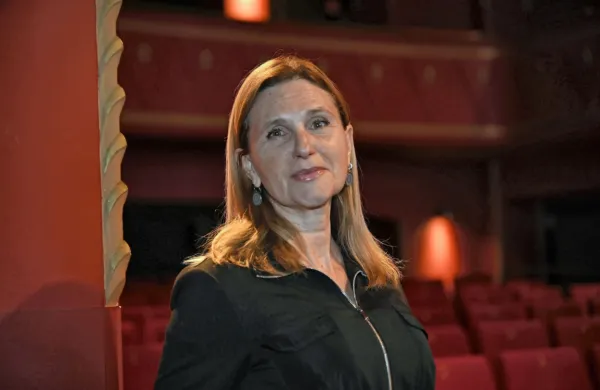 Mojca Prelesnik