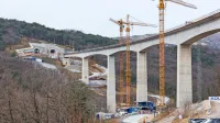   V projektnem svetu so vodenje projekta drugi tir ocenili kot 
zadostno.