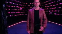 Alessandro Borghi ni imel lahkega dela, a se je precej dobro 
odrezal kot pornozvezdnik Rocco Siffredi.