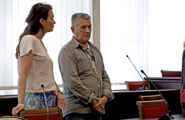 Franjo Keleminović,  bolj  znan  kot  dr.  Oskar,    na  sojenju zaradi  oderuštva in  mazaštva  s  sodno  tolmačko