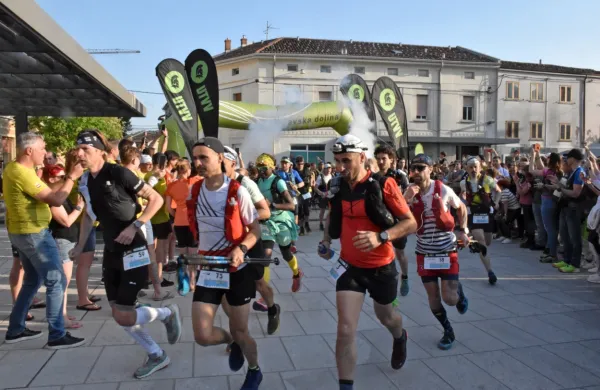 Tako kot lani se bo bo tudi jutri Ultra trail začel na Lavričevem trgu 
v Ajdovščini.