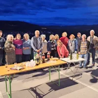 Nad Dekani je zagorel napis TITO