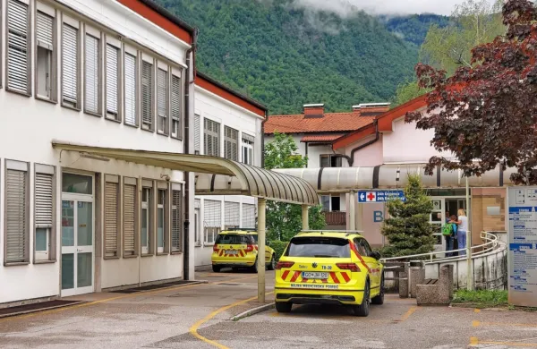 V prihodnjih dneh se bodo lotili nujno potrebne in dolgo pričakovane prve faze prenove. V drugi naj bi zdravstveni dom nadgradili 
še s satelitskim urgentnim centrom. 