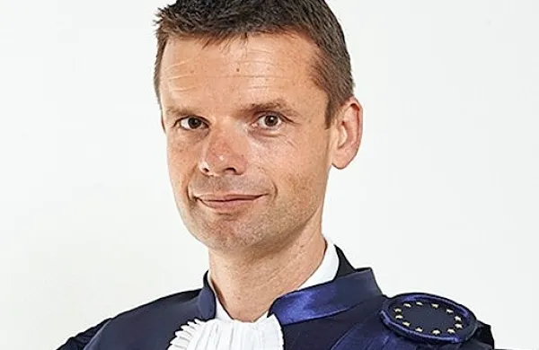 Marko Bošnjak  je prvi predsednik ESČP iz  katere koli  države, ki se 
je Svetu Evrope pridružila po letu 1963.