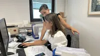 Ajdovska občina vsako leto mlade povabi, da si pridobijo izkušnje 
z delom v javni upravi in  zavodih. 
