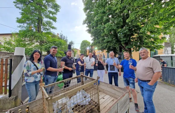 Dogodek, ki združuje dobrodelnost in zabavno druženje, je vse 
bolj odmeven. 