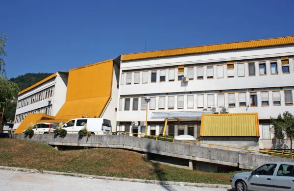 Zdravstveni dom Idrija bo zaradi pomanjkanja zdravnikov julija in 
avgusta spremenil način dela splošnih ambulant.