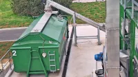 Sušilnica blata na Serminu bo mesec dni poskusno obratovala, nad njo pa ta čas bdijo strokovnjaki iz 
nemškega podjetja, ki jo je dobavilo.
