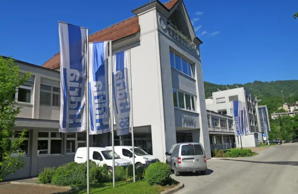 Hidria prehaja v španske roke.