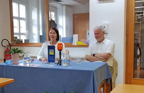 S prof. dr. Žagarjem se je pogovarjala Jadranka Šturm Kocjan.