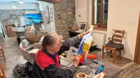 Po spletu so licitirali steklenice, ki so jih poslikali v okviru 
umetniškega festivala Art Circle.