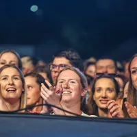Nina Pu&scaron;lar in Petar Gra&scaron;o otvorila poletno koncertno sezono (FOTO)