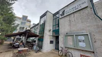 Kulturni dom kot kaže še ne bo dobil nove(ga) direktorja(ice). 
Začasno naj bi ga še vodila sedanja direktorica Pavla Jarc. 