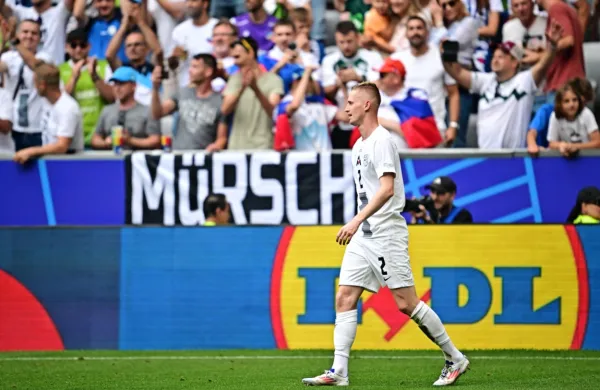 Srbski rezervist pokvaril slovensko veselico (FOTO)