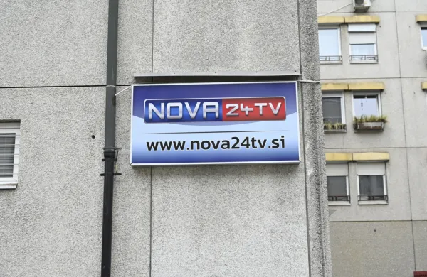 Moskva blokirala dostop do 81 evropskih medijev, vključno s portaloma Nova24TV in Demokracija