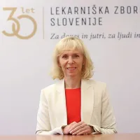 Predsednica Lekarniške zbornice Slovenije. mag. Darja Potočnik 
Benčič 