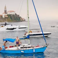 350 plovil pred Fieso na Caprisovem Boat Partyju (FOTO)