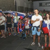 Kako so tekmo spremljali v koprski Taverni (FOTO)