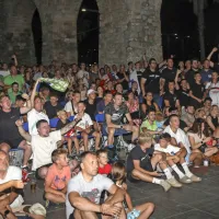 Kako so tekmo spremljali v koprski Taverni (FOTO)