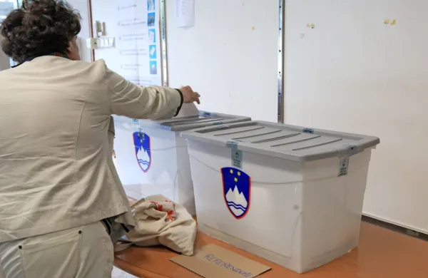 Pred politiko poskus iskanja soglasja za uvedbo preferenčnega glasu na volitvah v DZ