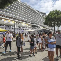 V juliju bo Koper obiskalo enajst potni&scaron;kih ladij, prva je priplula Norwegian Viva (FOTO)