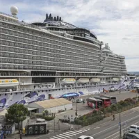 V juliju bo Koper obiskalo enajst potni&scaron;kih ladij, prva je priplula Norwegian Viva (FOTO)
