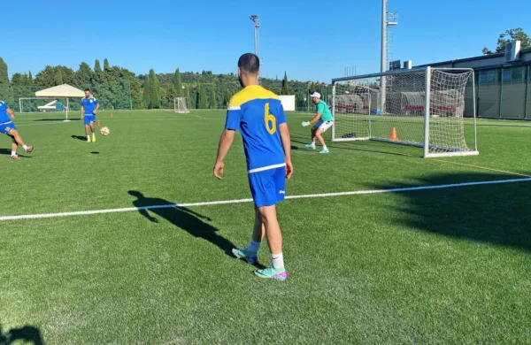V Piranu brcajo za pomoč Ale&scaron;u (FOTO)