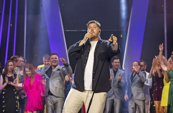 Na 43. festivalu Melodij morja in sonca slavil Žan Videc s skladbo Neznano