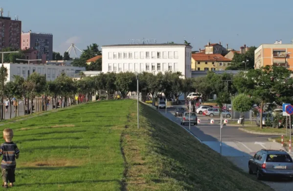 Razstava o modernističnem Kopru