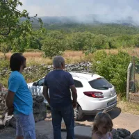 (POŽAR) Ponoči bodo posku&scaron;ali požar omejiti in ga zaustaviti