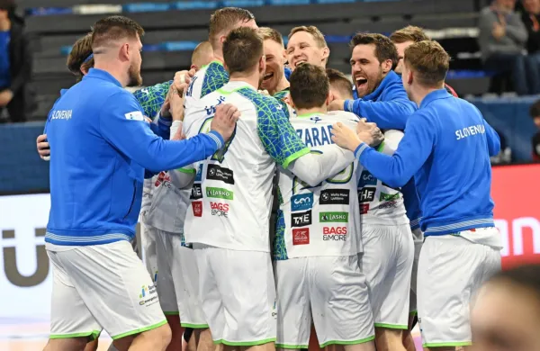  Kar nekaj slovenskih reprezentantov  že ima olimpijsko izkušnjo iz 
Ria. 