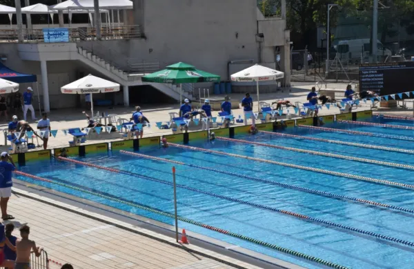 Primorski plavalci so zbrali šest uvrstitev med finalno osmerico.