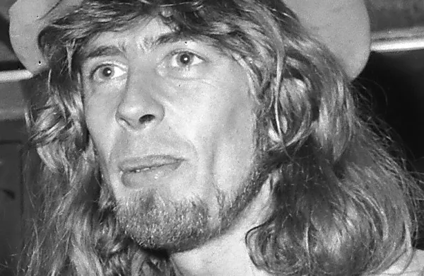 Umrl je eden od veteranov britanskega bluesa John Mayall.