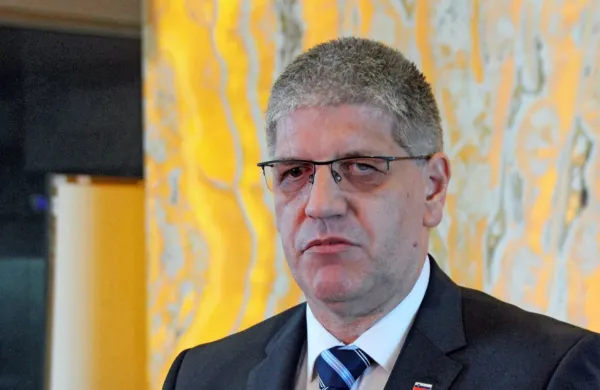 Notranji minister Boštjan Poklukar