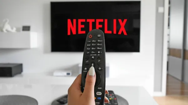 Veste, da ima Netflix skrite kode? Z njimi boste zlahka pri&scaron;li do vsebin, za katere sploh niste vedeli, da obstajajo.